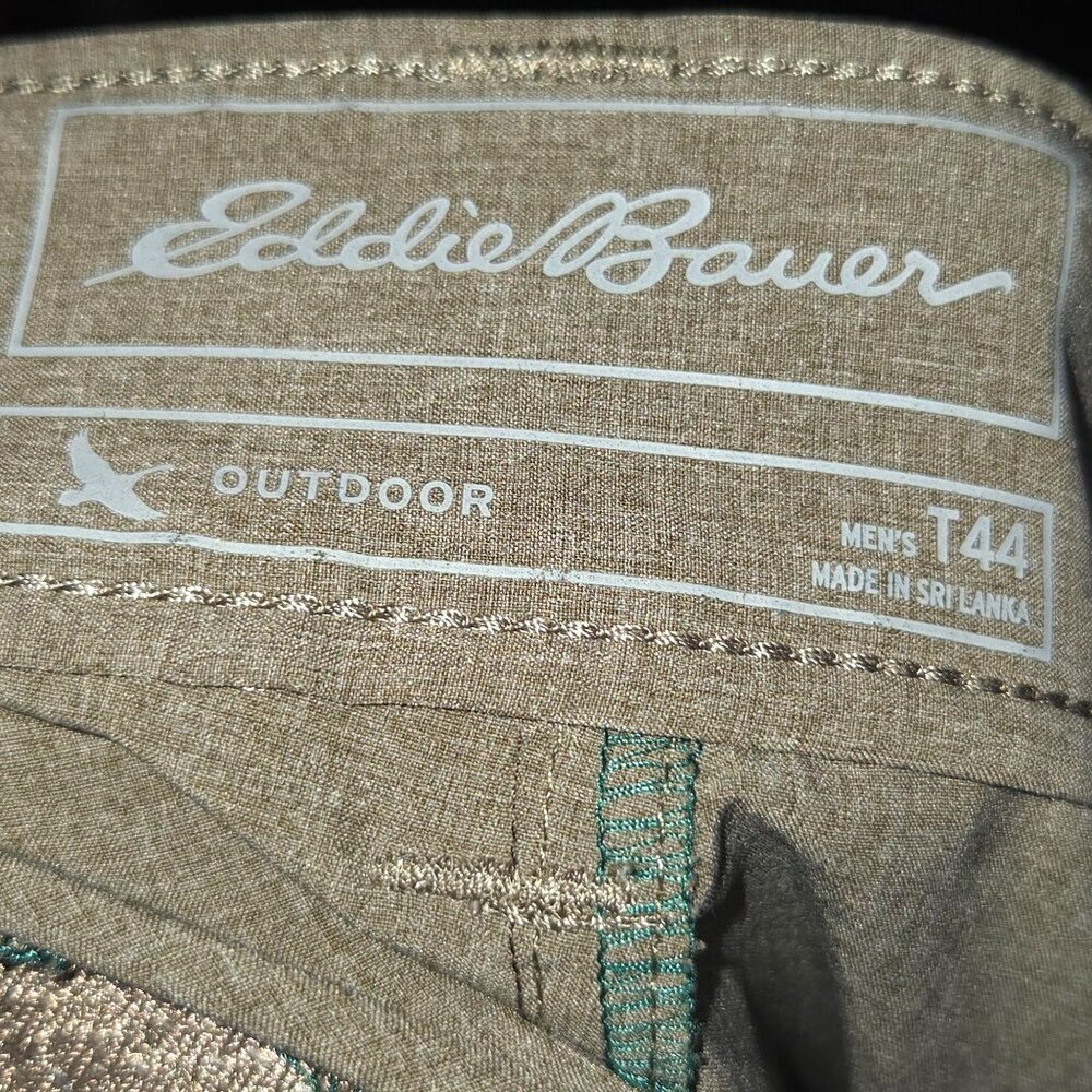 Eddie Bauer Men's Shorts Cargo Short Gray Sz T44 Casual Gorpcore Hiking Outdoor - Picture 7 of 8